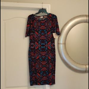 LuLaRoe M Julia Dress